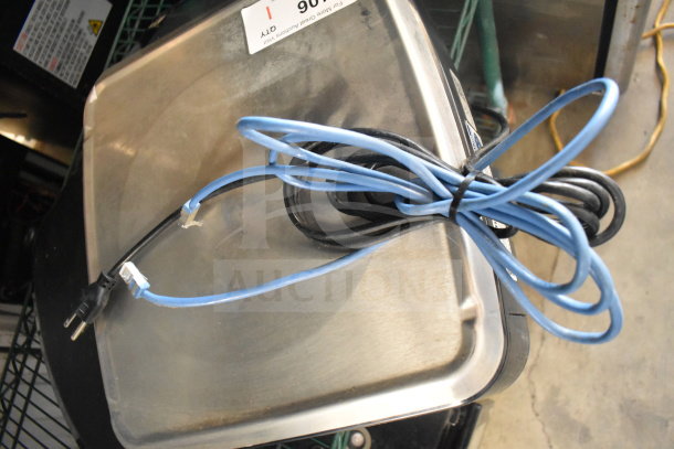 2017 Hobart HTi-7LH26 commercial food portioning scale, stainless steel, visible power cords, tested and working.