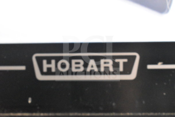 2017 Hobart HTi-7LH26 commercial scale logo close-up. Tested and working, 120/208-240V, 1 phase.