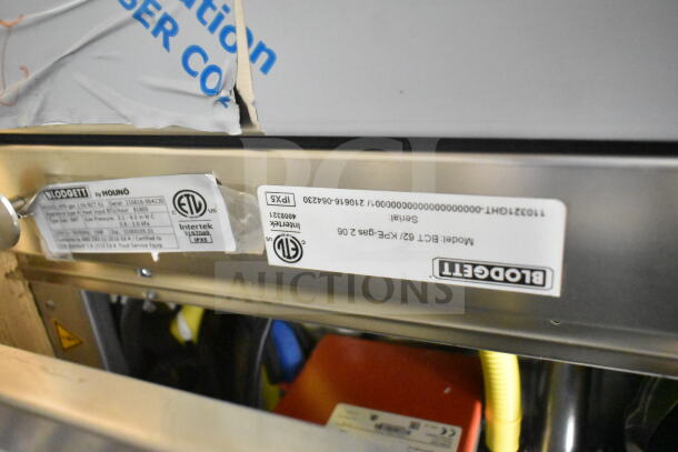 Brand new Blodgett BCT62/KPE-gas 2.06 combi convection oven, featuring visible model and ETL labels.