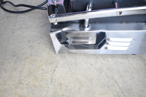 2023 Avantco 177PG400S Countertop Double Panini Press, stainless steel, 120V, showing handle and power cord.