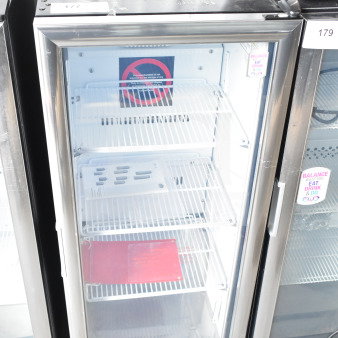 2023 IDW G-4SI-N-2-3-4-B-5 mini cooler merchandiser, glass door, three shelves, 115V, 1 Phase, good condition.