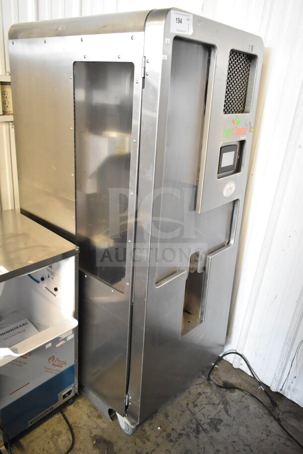 JBT 2ND-GEN-MFJ-HE Fresh N Squeeze citrus juicer, floor model, commercial casters, 115V, 1-phase, excellent condition.