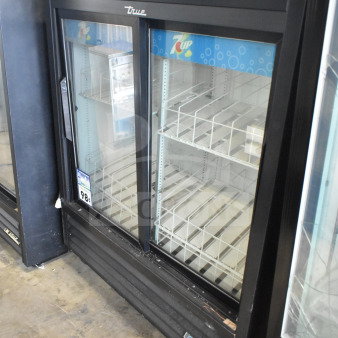 2019 True GDM-41SL-54-HC-LD commercial cooler, black, 2 glass doors, 115V, shelves included, good condition.