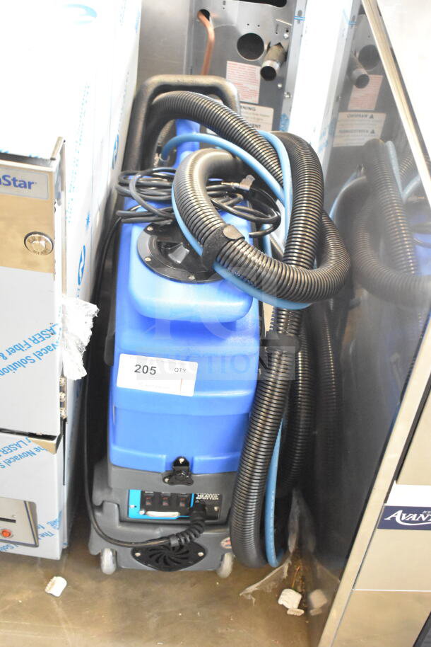 Lavex 2-Stage Heated Spot Extractor, 3 Gallon, 55 PSI with 15' hoses and 4" stainless steel tool. Scratch and dent condition.
