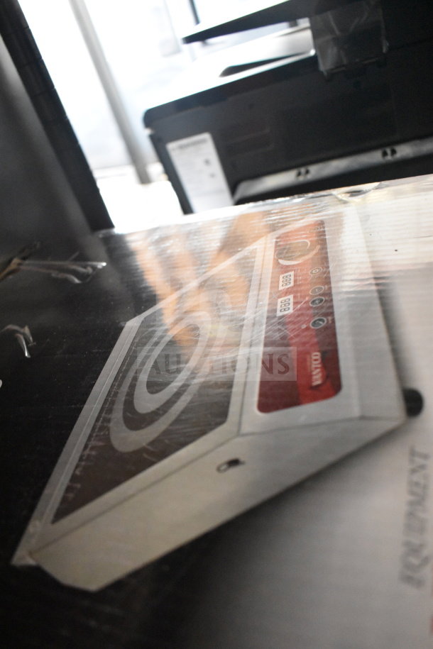 Brand new Avantco 177IC1800P countertop induction range, 120V, 1 phase, visible packaging with light scratches.