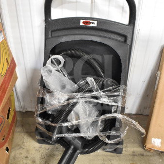 Brand new Viper Shovelnose wet/dry vacuum handle, scratch and dent condition. Wrapped hose, Viper logo visible.