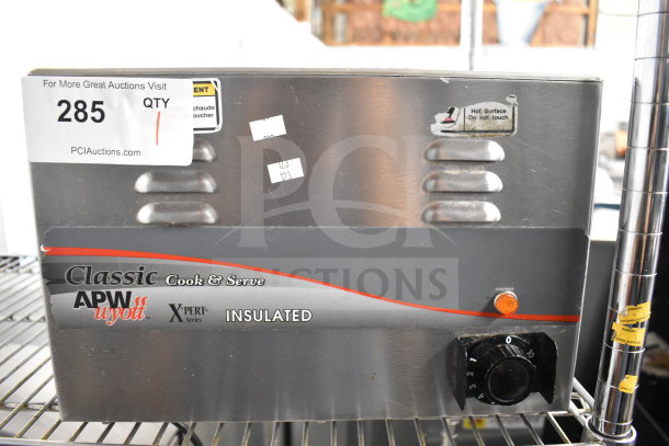 APW Wyott CW-2Ai Countertop Food Warmer, 120V, 1 Phase, insulated, with control dial, auction tag showing QTY 1.