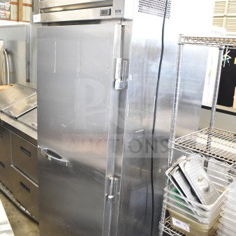 2017 True STA1FRI-1S commercial single door roll-in rack cooler in stainless steel. 115 volts, 1 phase. Good condition.