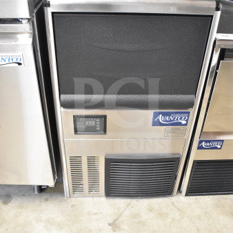 Brand new Avantco 194UN200A commercial undercounter dishwasher, 115V, 1 Phase. Slight scratch and dent.