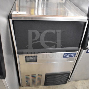 Brand new Avantco 194UN300A undercounter ice machine. Features full cube production, 115V, 1 phase. Scratch and dent model.