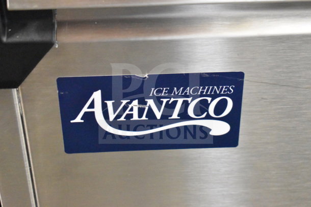 Avantco 194EBIN50030 Stainless Steel Ice Storage Bin, 30", 500 lb capacity. Brand new with minor scratches, visible label.