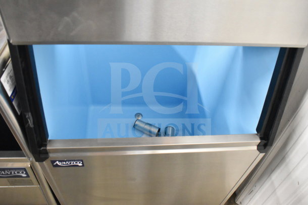Brand new Avantco 194EBIN50030 30" stainless steel ice storage bin, 500 lb capacity, minor scratch and dent.