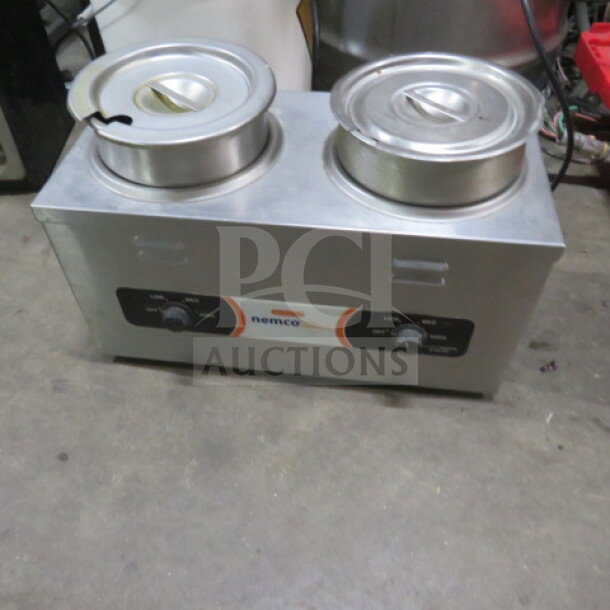 Nemco 6120A Dual 4qt Countertop Warmer, stainless steel, with temperature controls, 120 Volt, excellent condition.