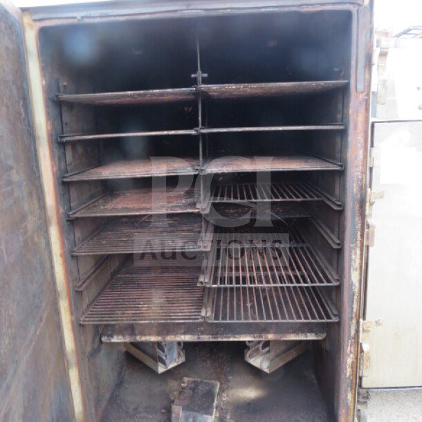 Cookshack SM-360 Smart Smoker, 550lb capacity, on casters. Model SM-360, 240V, 6000W, 48x39x71 inches. Used condition.