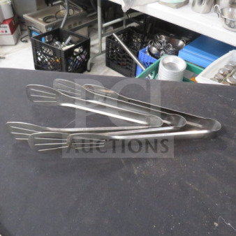 9.5 inch stainless steel tong, 3XBID model, sleek design, durable, ideal for kitchen use, gently used in good condition.