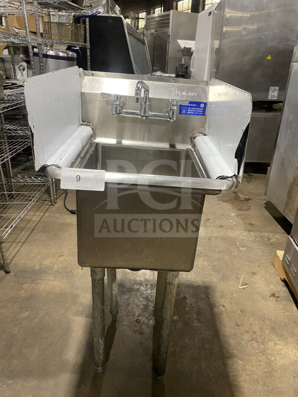 L&J commercial stainless steel hand sink with one compartment, dual side splashes, splash-mount faucet, on sturdy legs.