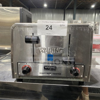 Waring Commercial WCT800 stainless steel 4-slice heavy-duty toaster, NSF certified, 120V, on legs, excellent condition.