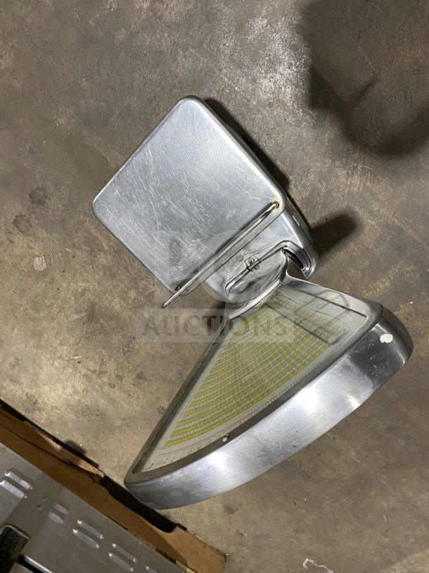 Commercial stainless steel mechanical computing fan scale, lightly used, large display, working condition noted.