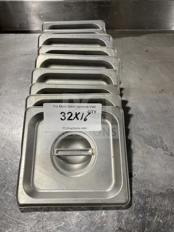 Winco SPSCS stainless steel 1/6 pan lids, commercial use, model SN: 11294400830. Set of eight, good condition.