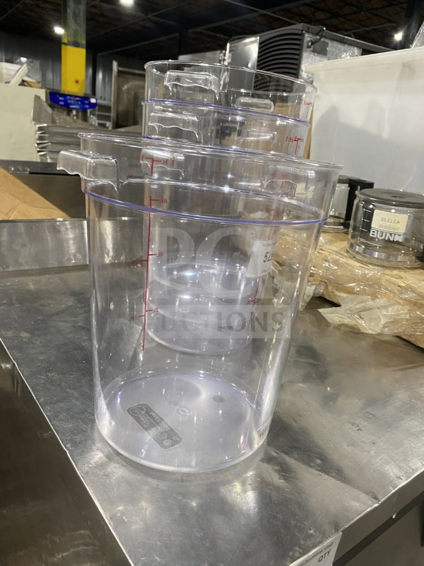 Winco 8Qt clear polycarbonate round storage container, Model PCRC-8. Features measurement markings, excellent condition.