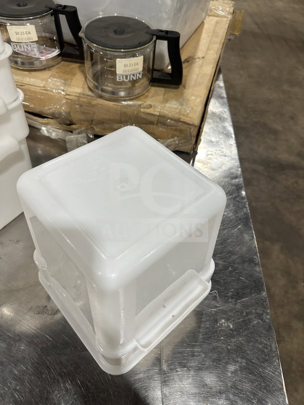 Commercial 8Qt white polycarbonate square food storage containers, new condition. Stackable design, durable build.