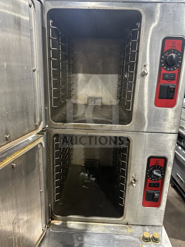 Vulcan C24GA10 commercial stainless steel dual cabinet gas convection steamer. Features dial controls. Used condition.