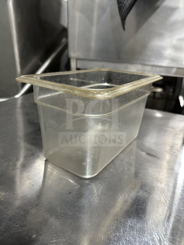 Cambro Commercial Translucent 1/4x6" Food Pan, Model 631-1, Polypropylene, Full-Size. Good condition.