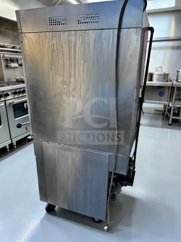 Southbend P32A-171 Platinum Series, 32" gas infrared broiler with warming and convection oven. Natural gas, fully operational.