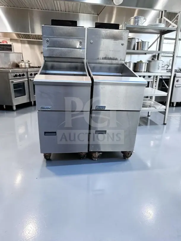 Pitco VF-35S commercial natural gas floor fryers; 35-lb. oil capacity, 70,000 BTU, excellent condition, fully tested.