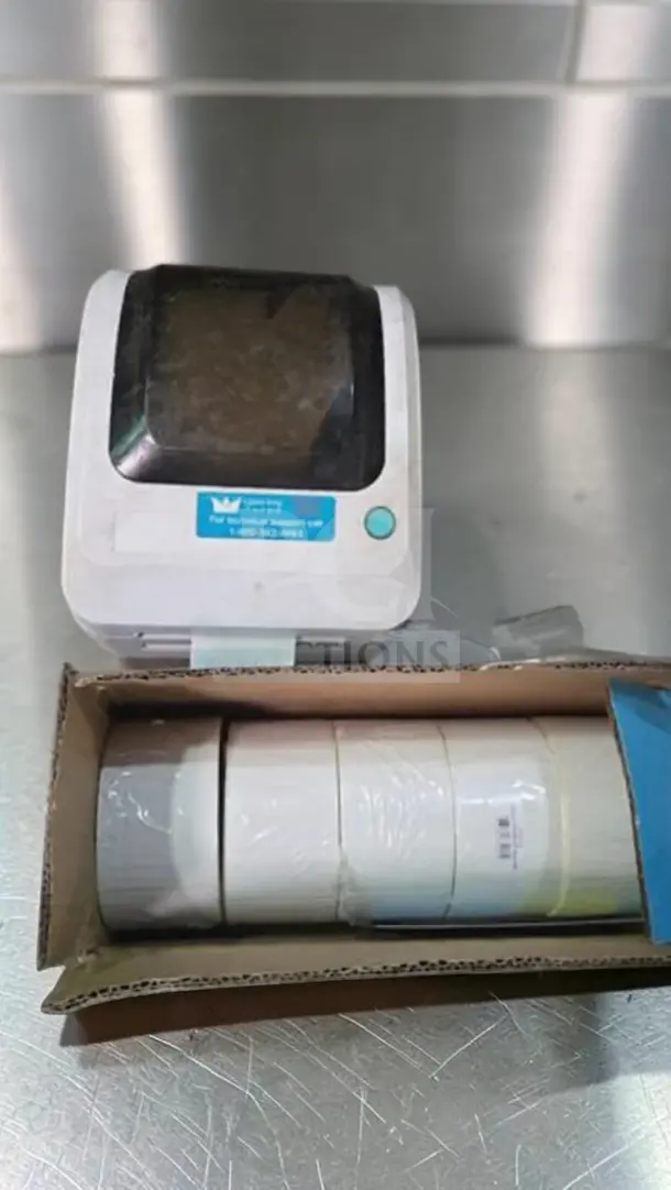 Label King Turbo commercial food labeling system with printer and rolls. Includes touchscreen, wireless hub, fully tested.