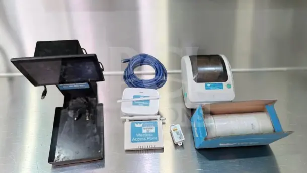 Label King Turbo commercial food labeling system with printer, touchscreen, wireless hub, cables, and accessories, fully tested.