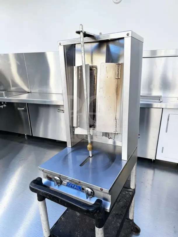 Royal Range RVB-2 two-burner vertical gyro broiler, propane, 26,000 BTU, motorized rotisserie, NSF certified, excellent condition.