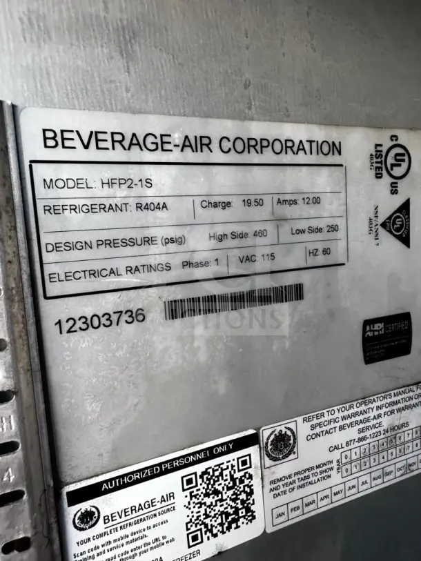 Beverage-Air HFP2-1S label displaying model, refrigerant R404A, electrical ratings, and certification details.