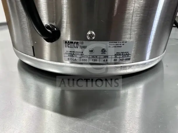 Brand new Nemco 6100A 7 Qt. stainless steel food warmer, 120V, 550W, NSF & ETL listed, commercial use ready. Model label visible.