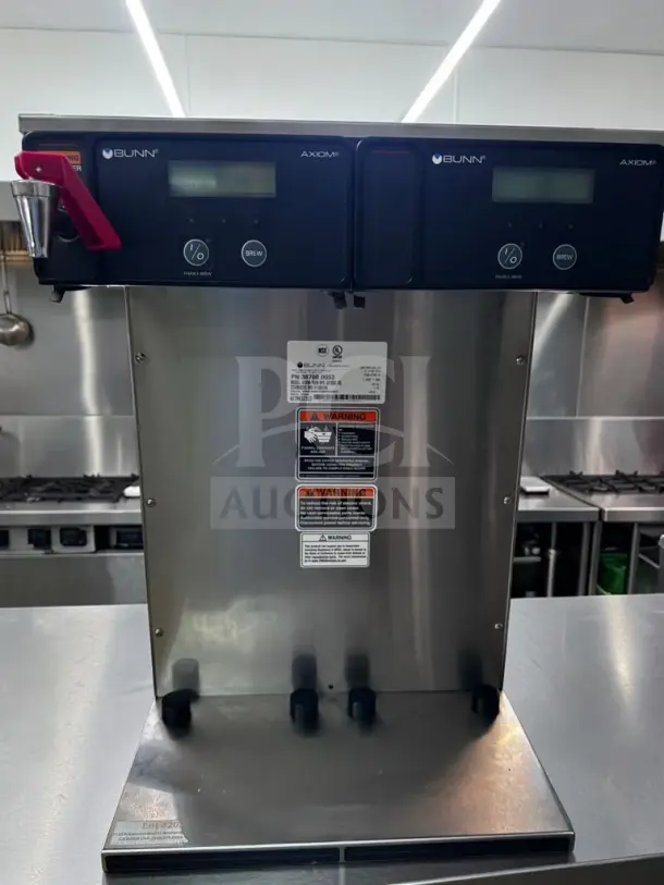 BUNN 38700.0013 AXIOM Twin-APS airpot coffee brewer, 120/240V, digital controls, fully tested, excellent condition.
