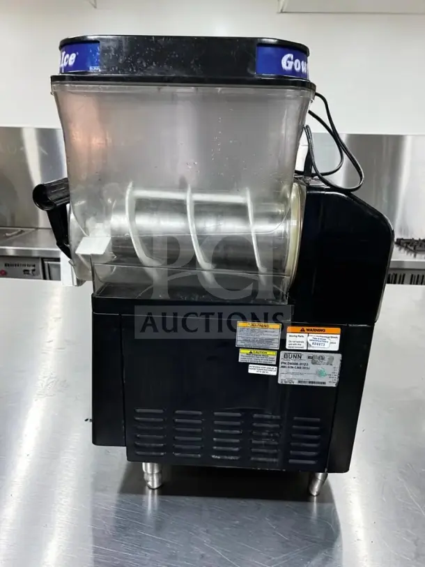 BUNN Ultra-2 Black commercial double slushy machine, model 34000.0123, in prime condition, fully tested, 120V.