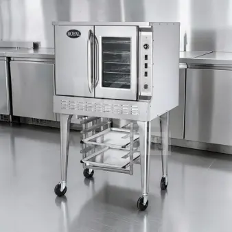 Royal Range RCOS-1 single full-size convection oven, 70,000 BTU, natural gas, 120V, UL/NSF listed, excellent condition.