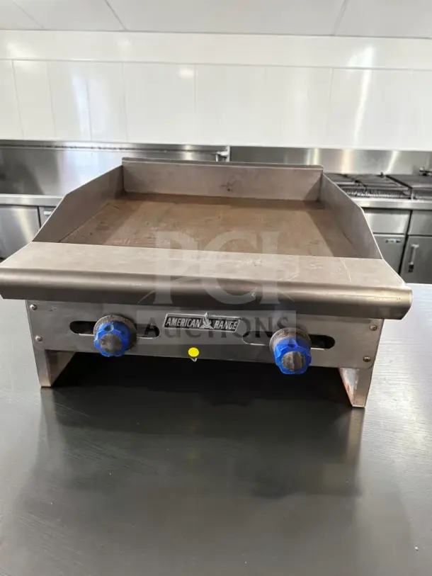 American Range ARSMG-24 countertop gas griddle in outstanding condition with 1" steel plate, natural gas, ETL listed.