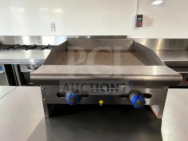 American Range ARSMG-24 gas griddle, 24", 1" steel plate, natural gas, ETL listed, outstanding condition, tested operational.
