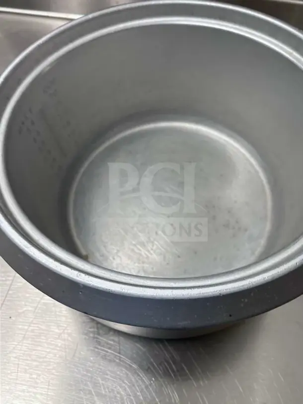 Thunder Group SEJ-50000 commercial rice cooker interior, large capacity, silver, outstanding condition, NSF & UL listed.