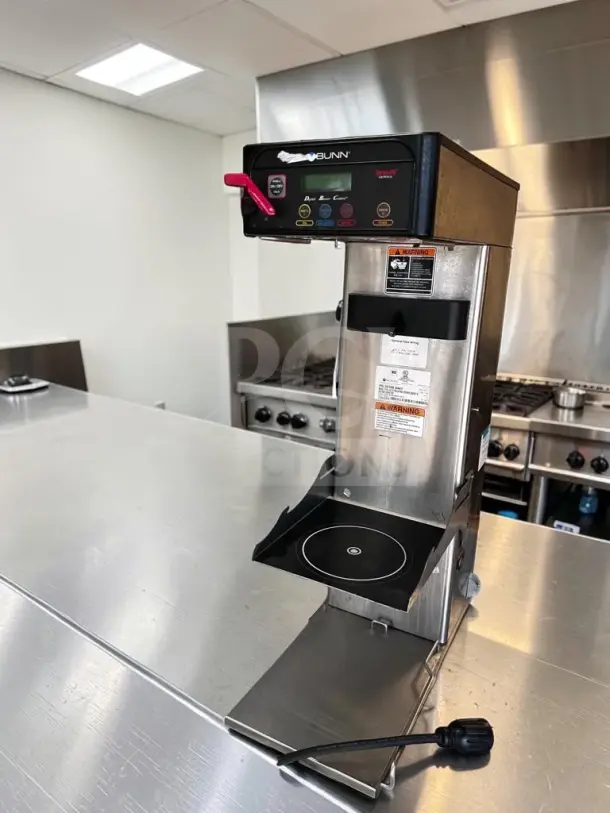 BUNN ITCB-DV 29" Trunk Tea & Coffee Brewer, Infusion Series, stainless steel, tray, controls visible, tested, NSF & UL listed.