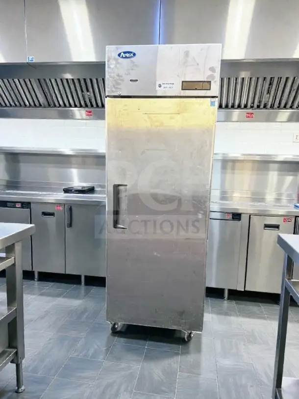 Atosa MBF8004GR commercial refrigerator, 28.7", stainless steel, 21.4 cu. ft., ENERGY STAR, ETL listed, tested, operational.