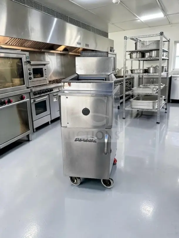 Imperial 40 lb Gas Floor Fryer in stainless steel, superior condition, natural gas, tested, operational, model IMP-L-FRYR-1331.