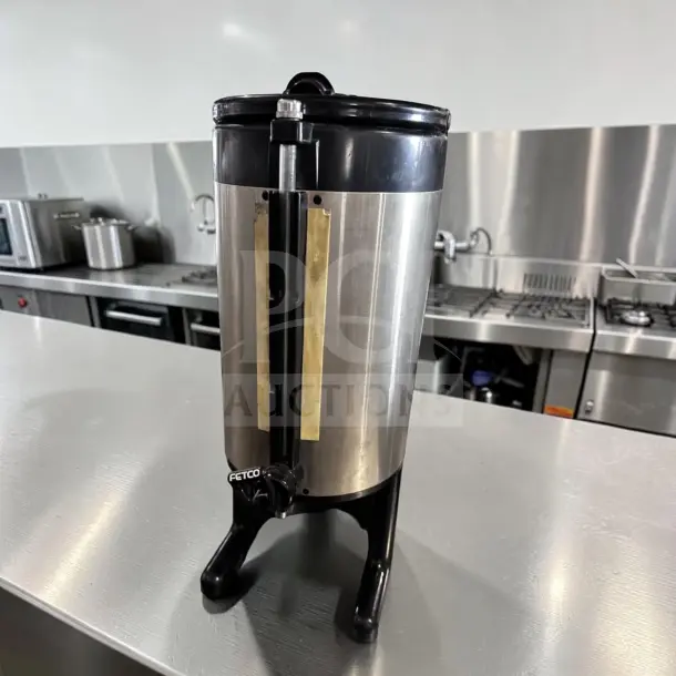 FETCO LUXUS LD-15, 1.5-gallon stainless steel thermal coffee dispenser, non-electric, excellent condition.