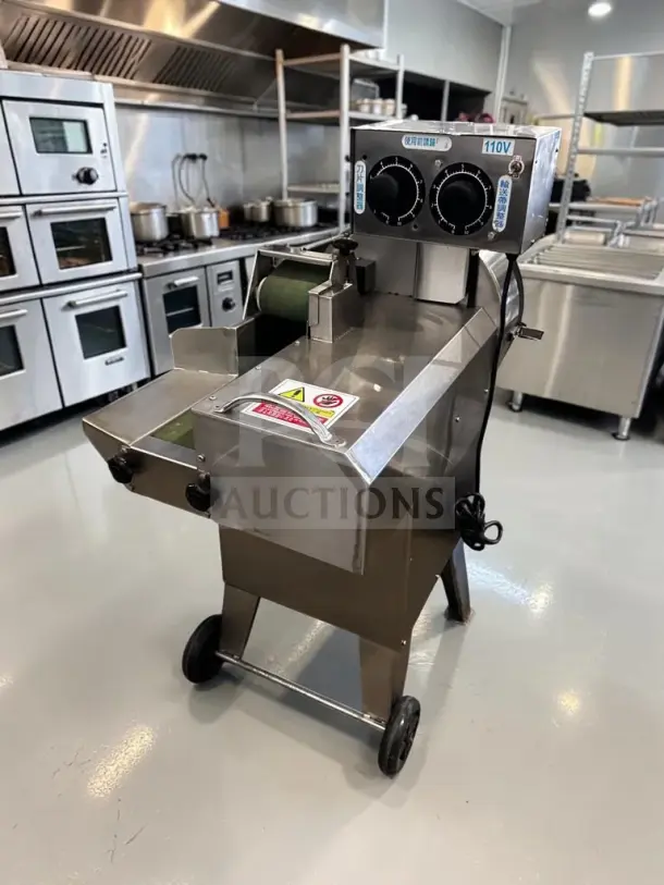 Ming Chun MG-666 commercial conveyor vegetable cutting machine, adjustable blade and belt speeds, 110V, excellent condition.