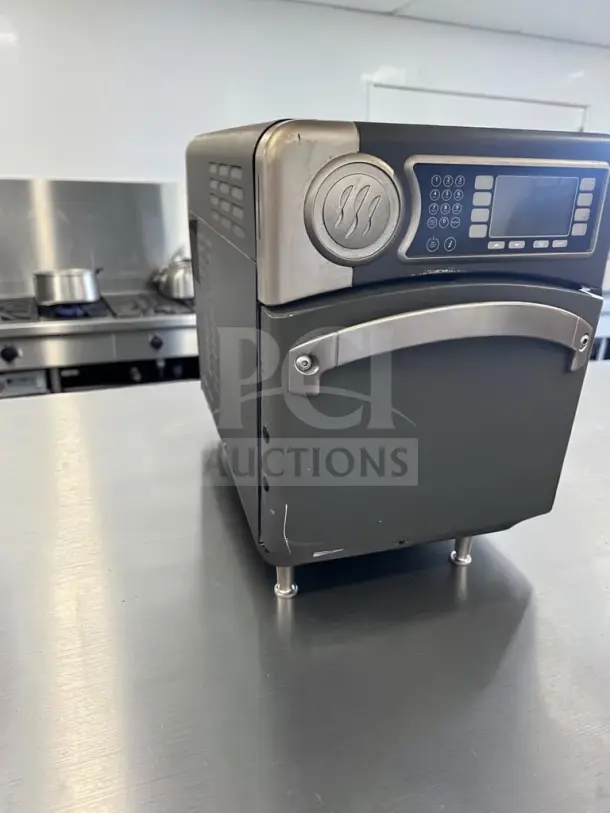 TurboChef Sota i1/NGO ventless rapid cook convection/microwave oven, 208/240V, fully tested, excellent condition.