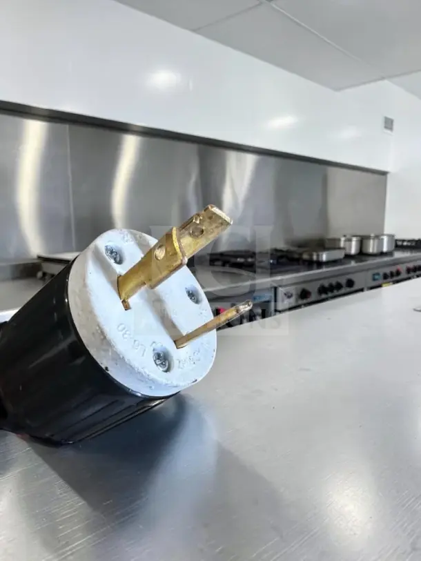 TurboChef Sota i1 convection/microwave oven plug showing 208/240V connection, fully tested, operational, dependable condition.