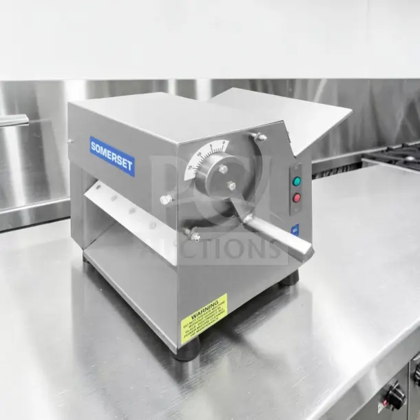 Somerset CDR-100P "Little Wonder" countertop dough sheeter; 10", 115V, outstanding condition, fully tested, operational.