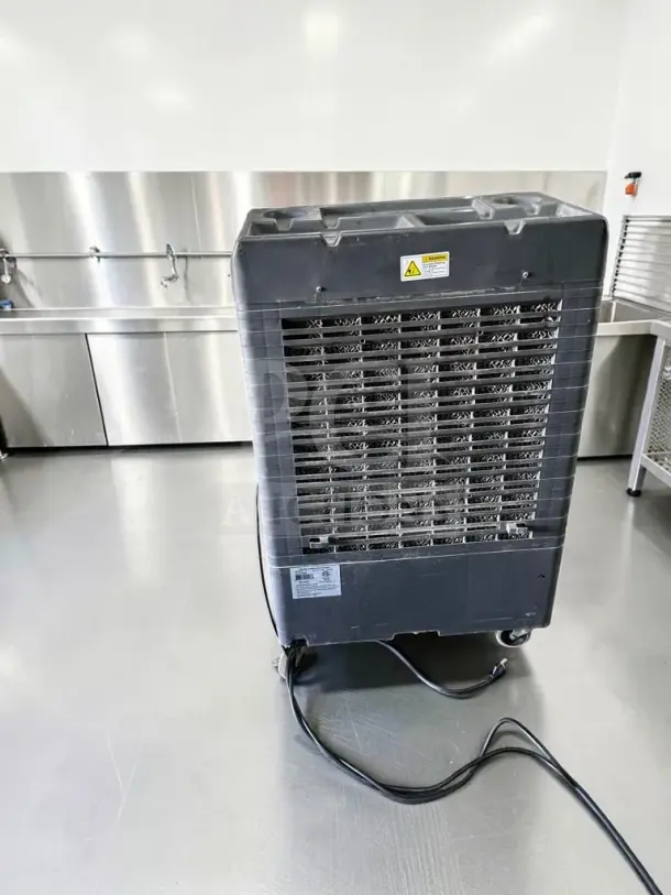 Hessaire MC37V portable evaporative cooler, 3,100 CFM, 950 sq. ft. coverage, first-class condition, fully tested, 115V.