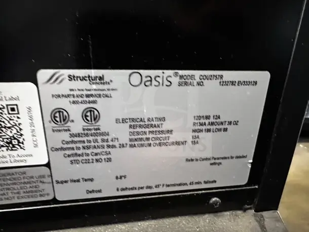 Label on Structural Concepts Oasis COU2757R, 27½" merchandiser. Details include electrical ratings and refrigerant info.